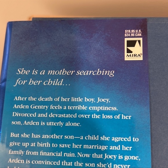 ⭐️3 for $15⭐️ Hardcover | A Secret Splendor by Sandra Brown - Picture 3 of 4